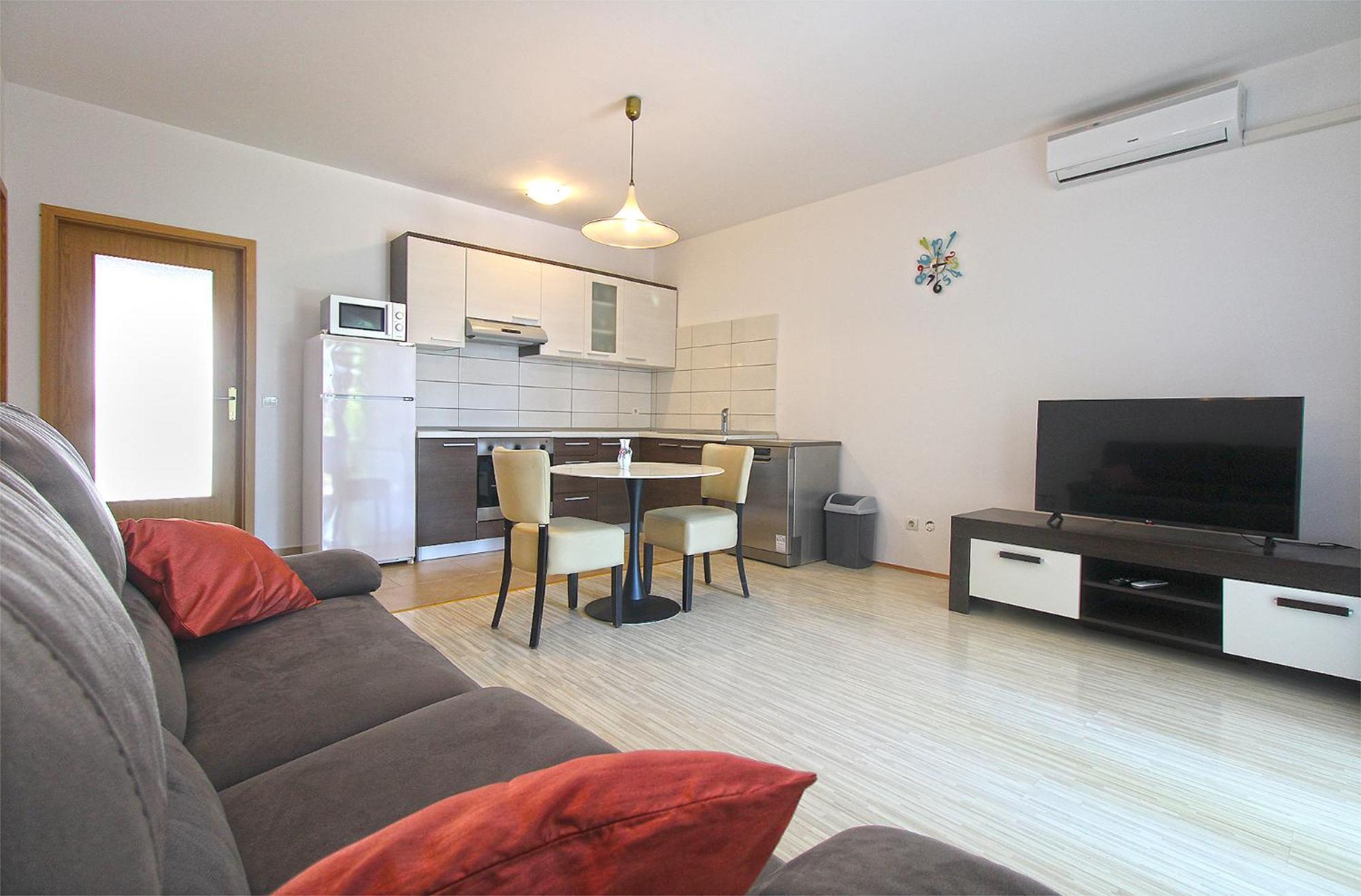 Apartment Florinda 2091 Pula Buitenkant foto